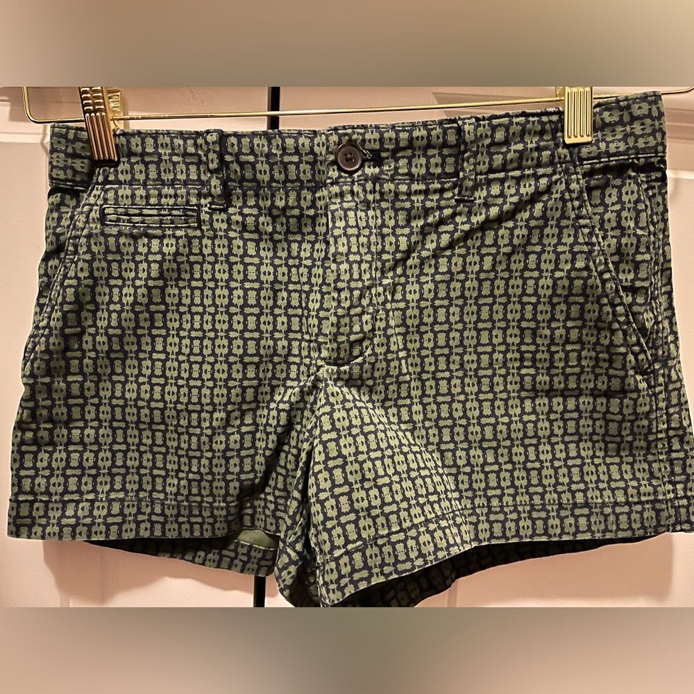 Gap women’s summer short Size 2